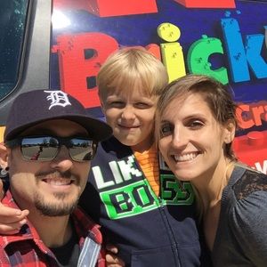 Meet your Posher, Justin